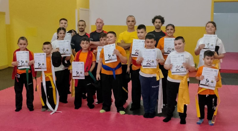 kung fu academy di Sifu Salvatore Mezzone, arti marziali wing chun, weng chun, wing tsun, tai chi quan, chi kung, sanda e sport dacombattimento, shaolin cina.jpg (1)